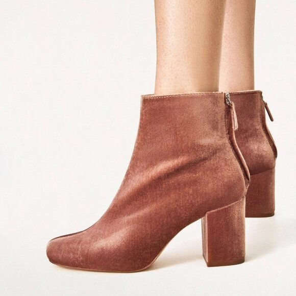 Sz7 Zara Velvet Ankle Boots in Blush Pink - Picture 1 of 14